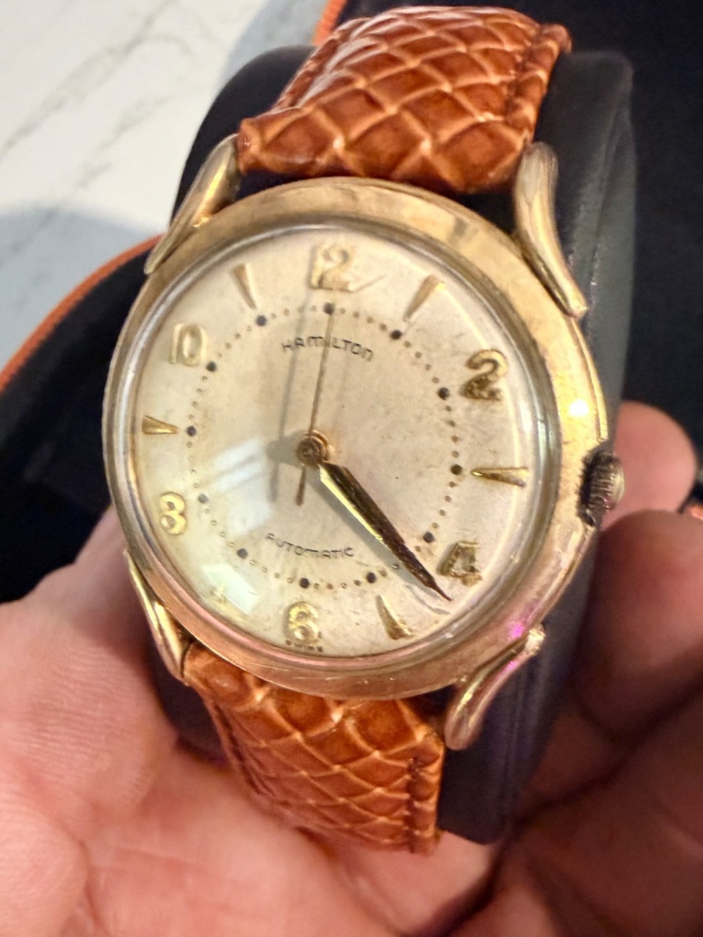 1956 Hamilton Accumatic with travel pouch - Picture 2 of 6